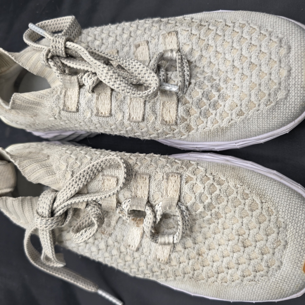 NOBULL Cream‎ Athletic Shoes